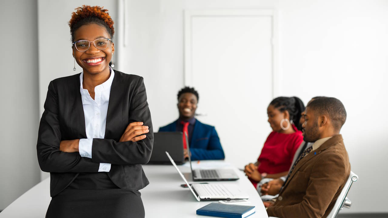 accredited-vs-non-accredited-training-why-the-stamp-matters-for-b-bbee
